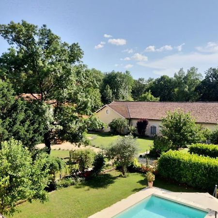 Bed and Breakfast Le Domaine Des Platanes Bourg-Charente Экстерьер фото